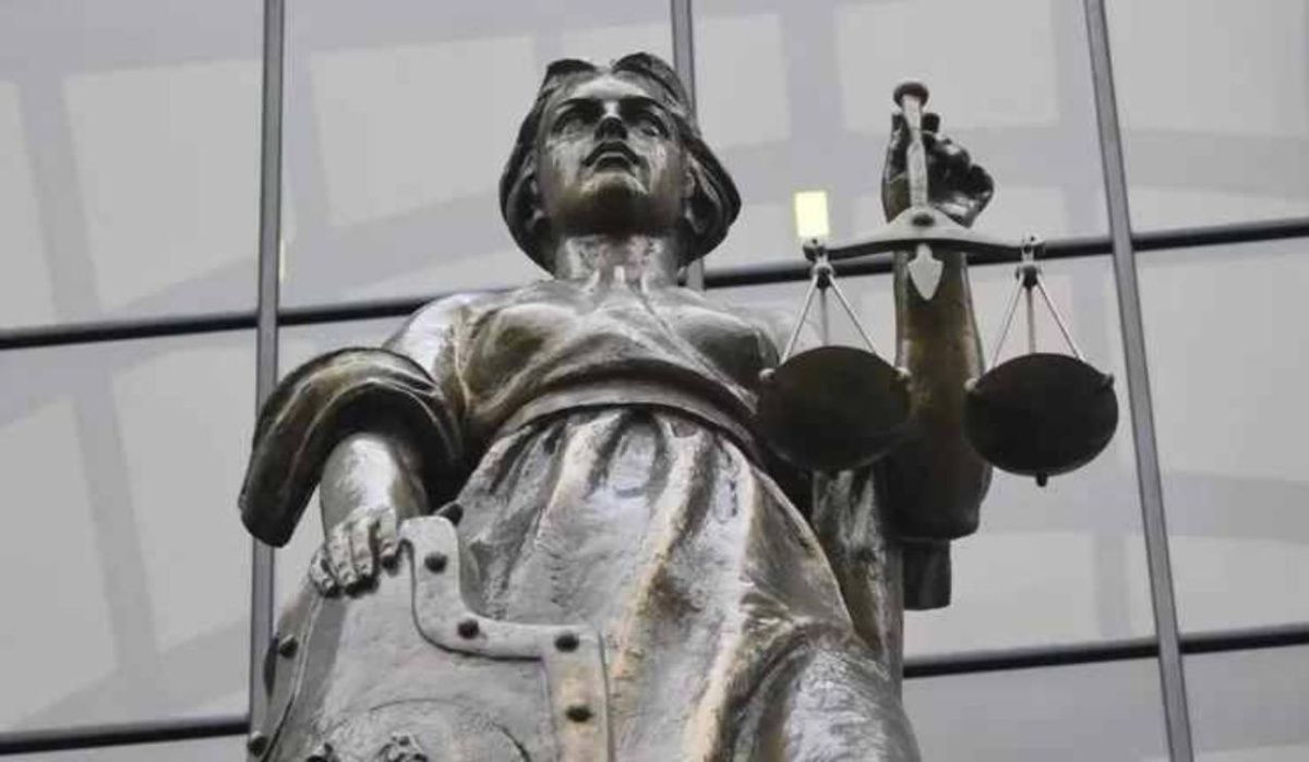 Поставщик оборонного завода в Новосибирске осужден на 9 лет за коррупцию