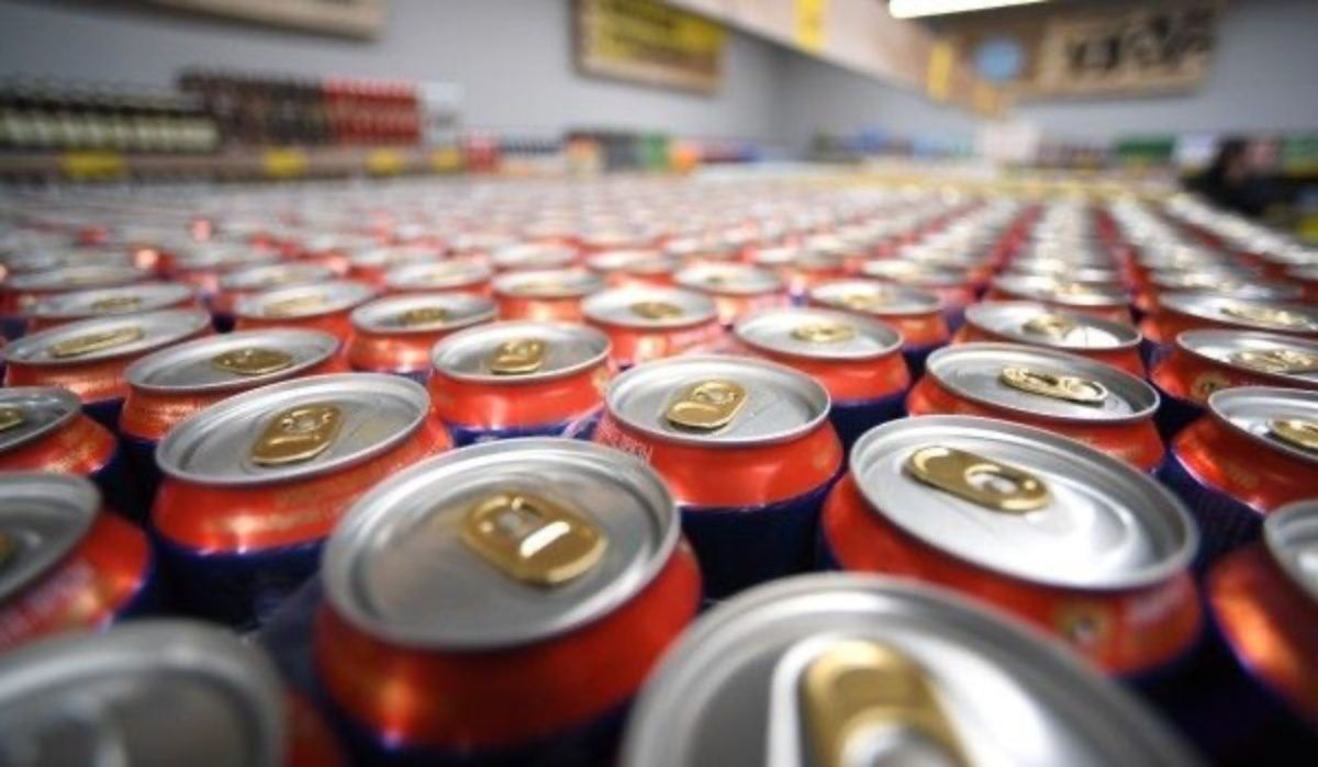 Правительство поддержало законопроект о строгом регулировании рекламы энергетиков