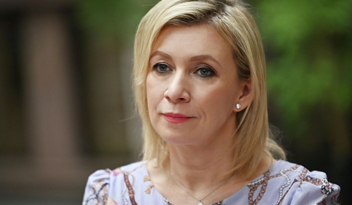 Захарова уточнила время прибытия российской делегации в Стамбул