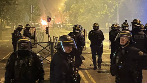 Видеоигры стали причиной беспорядков во Франции - Макрон
