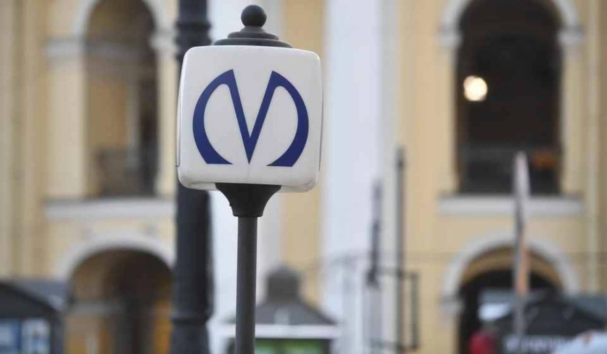 Вестибюль станции «Ломоносовская» в Петербурге изменит режим работы