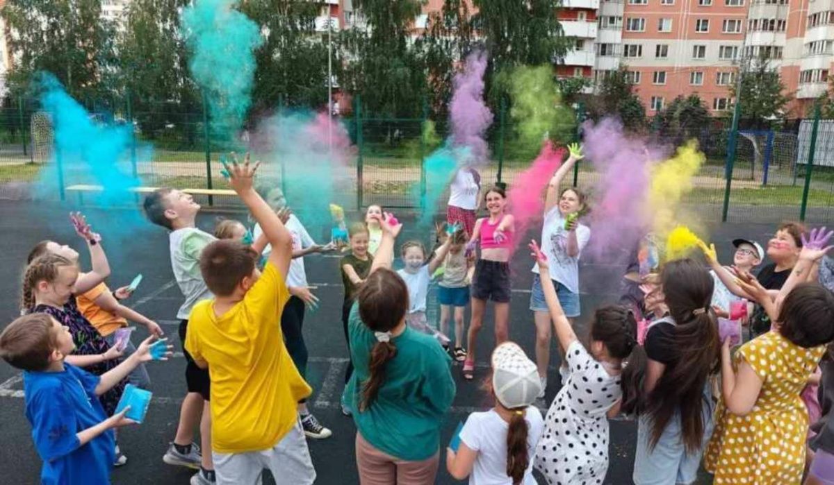 В Красноярске впервые появится возможность записать детей в лагеря через Госуслуги