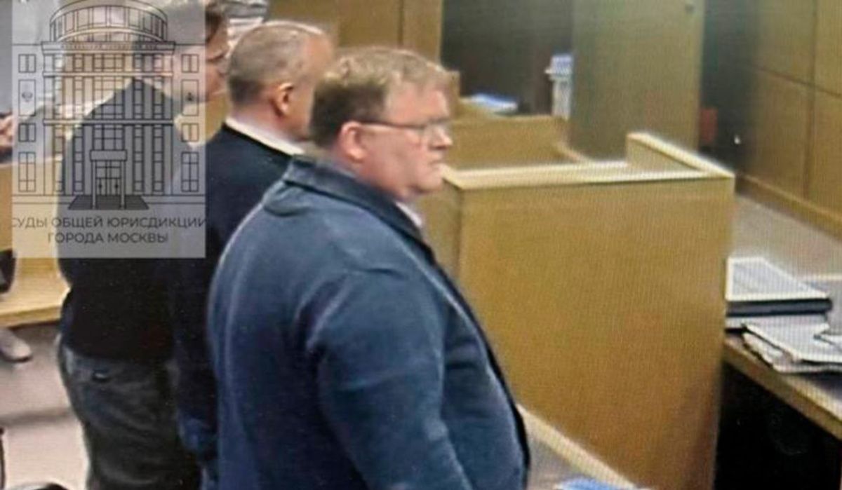 Бывшего советника Минобороны осудили на четыре года колонии