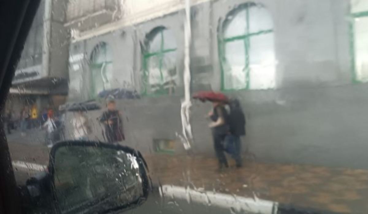 Ливень 27 июня: мэрия Самары объяснила подтопления улиц города