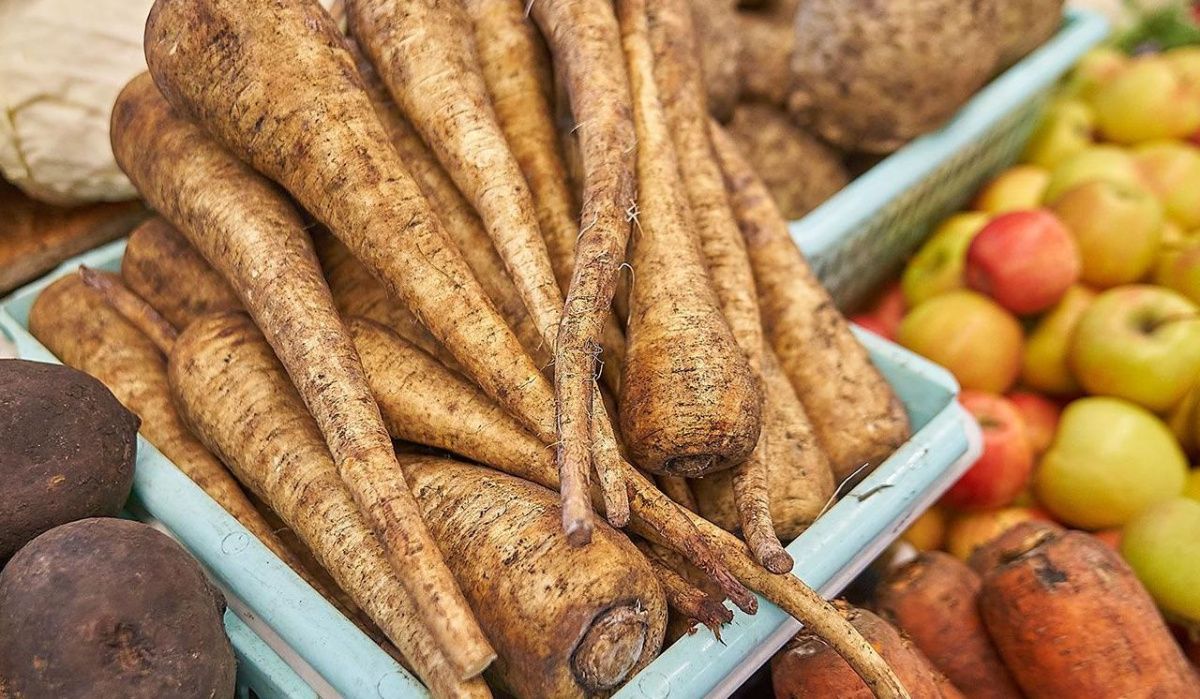 Осенние корнеплоды появились на прилавках московских ярмарок