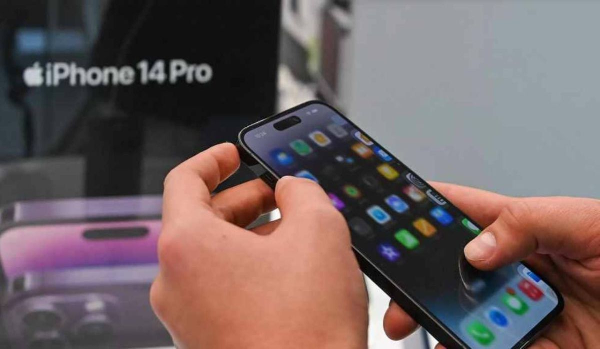 Айфоны российских чиновников будут массово уничтожены