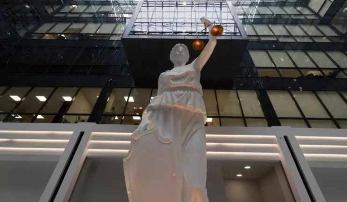 В Омске осудили десять сутенеров по громкому делу о проституции