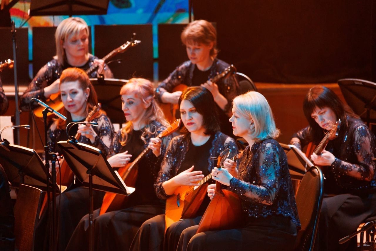 Коллективы Красноярской филармонии отправятся на большие гастроли