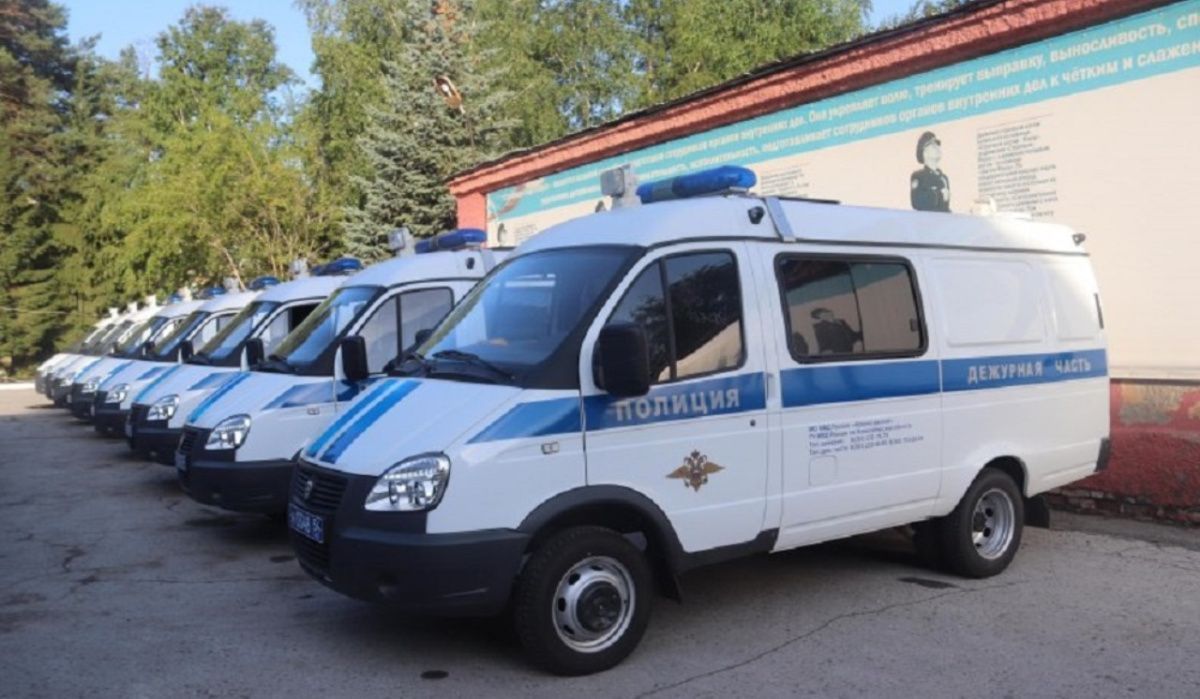 В Новосибирске раскрыта схема обогащения силовиков на штрафах за парковку