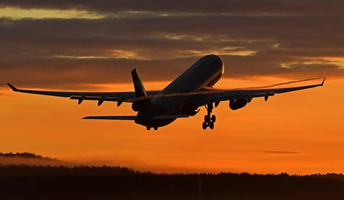 Российские авиакомпании корректируют расписание на фоне кризиса на Ближнем Востоке