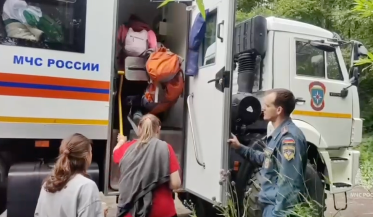 В Петропавловске-Камчатском объявлен режим ЧС после землетрясения