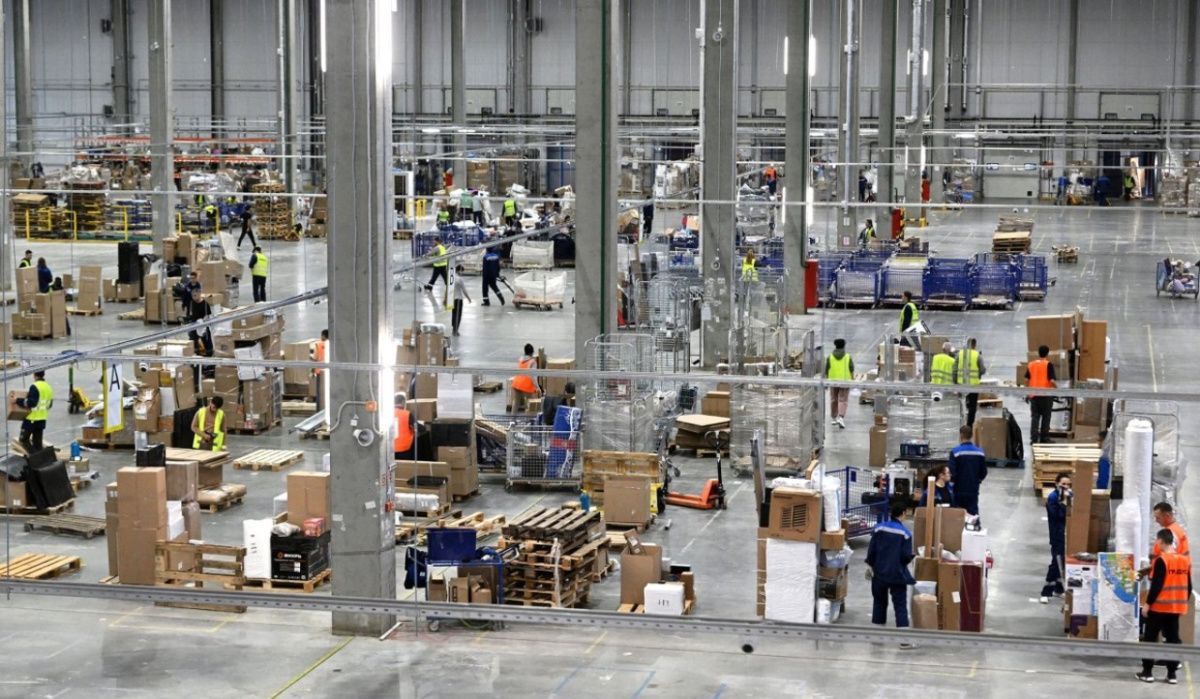 Традиционные ритейлеры обогнали маркетплейсы по объёму продаж