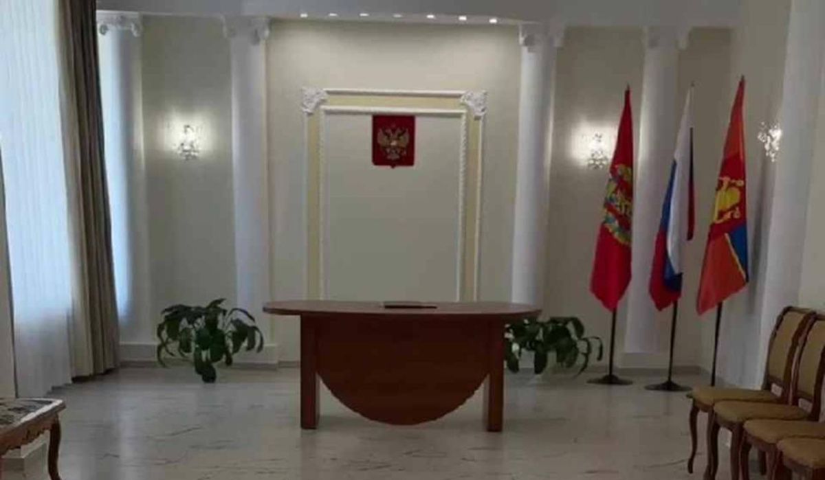 Отдел ЗАГС на правобережье Красноярска возобновил работу после ремонта