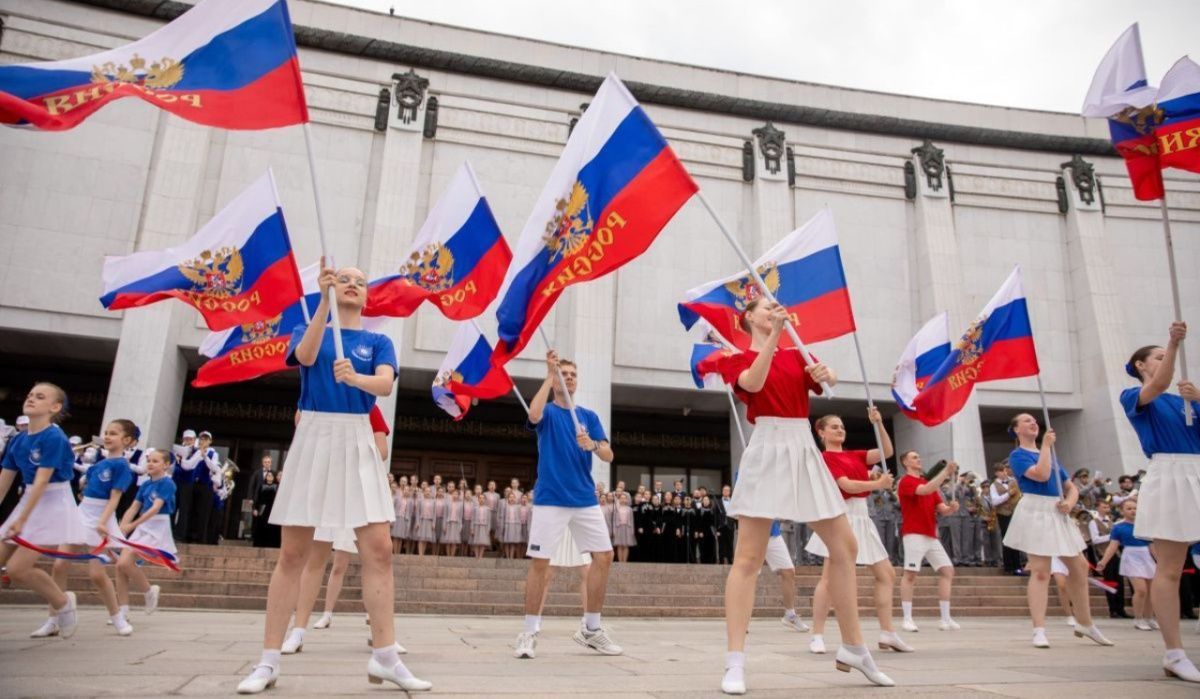 В Музее Победы пройдут мероприятия в честь Дня флага