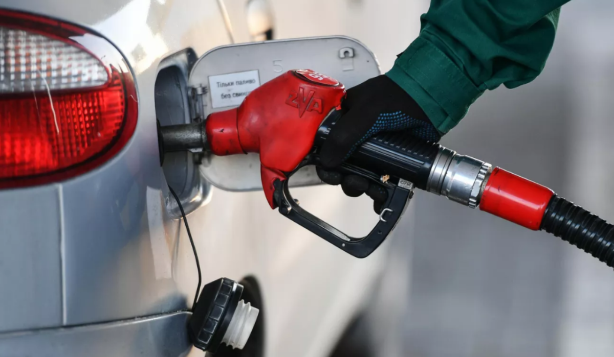 Цены на бензин в Воронеже сравнялись с московскими уровнями
