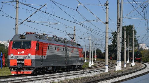 В Красноярске подписано соглашение о создании трудовых отрядов "Юный железнодорожник"