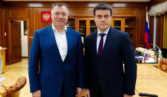 Зампред правительства РФ провел рабочую встречу с губернатором Красноярского края