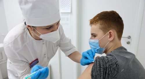 В Красноярском крае стартовала вакцинация от Covid-19 среди детей