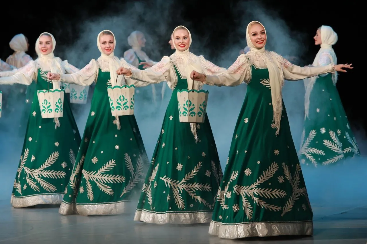 Ансамбль танца Сибири открывает концертный сезон